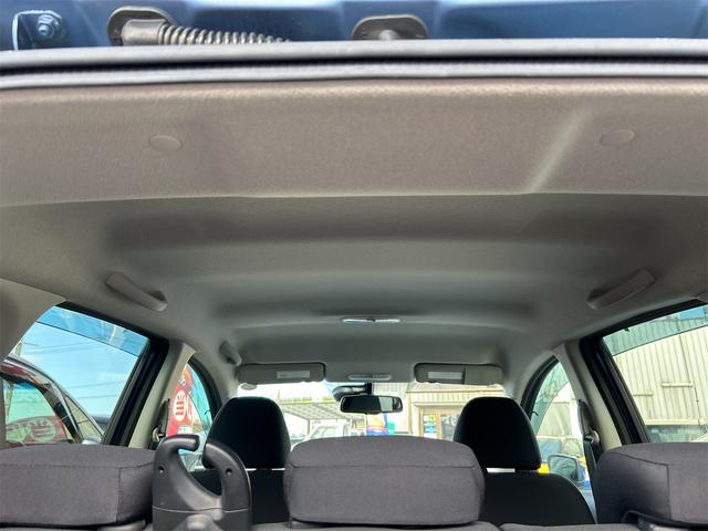 ノート Ｘ　ＤＩＧ－Ｓ　Ｖセレクション＋セーフティ　全周囲カメラ　ナビ　ＴＶ　クリアランスソナー　レーンアシスト　衝突被害軽減システム　オートライト　スマートキー　アイドリングストップ　電動格納ミラー　ＣＶＴ　盗難防止システム　衝突安全ボディ　ＡＢＳ（25枚目）