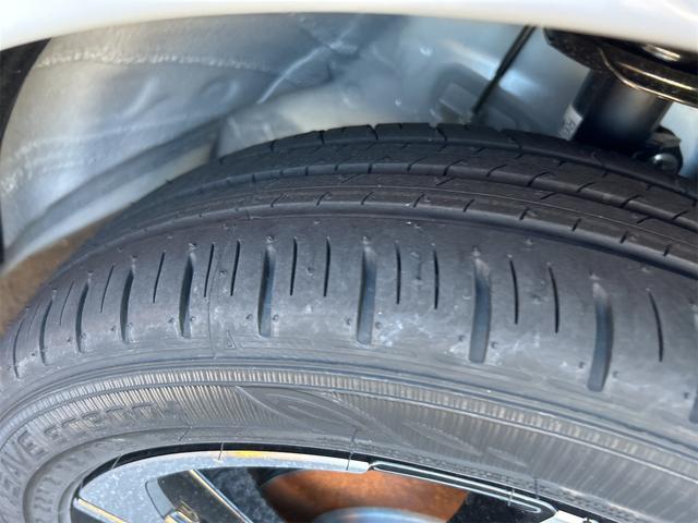 ムーヴ ＲＳ　プッシュスタート　両側パワースライドドア　クルーズコントロール　クリアランスセンサー　スマートキー　パワーステアリング　アイドリングストップ　オートライトシステム（10枚目）