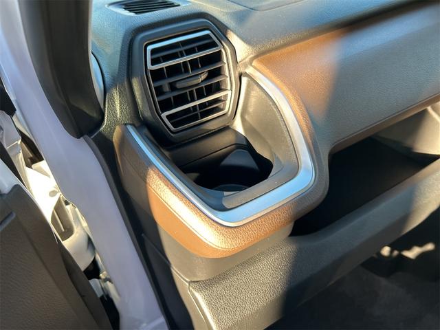 ムーヴ ＲＳ　プッシュスタート　両側パワースライドドア　クルーズコントロール　クリアランスセンサー　スマートキー　パワーステアリング　アイドリングストップ　オートライトシステム（57枚目）