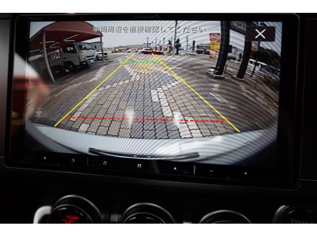 ＧＲ８６ ＲＣ　バックカメラ　社外ナビ　ＴＶ　６ＭＴ　オートライト　ＬＥＤヘッドランプ　スマートキー　電動格納ミラー　ＲＺ用アルミホイール　盗難防止システム　衝突安全ボディ　ＡＢＳ　エアコン　パワーステアリング（4枚目）