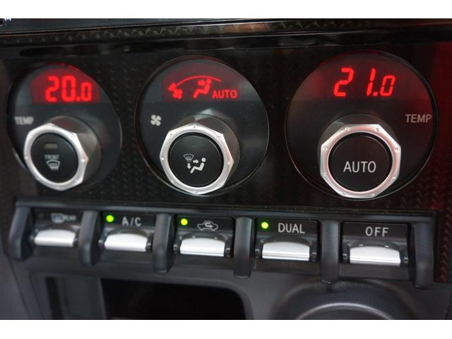 ８６ ＧＴ　モデリスタエアロパーツ　ナビ　ＴＶ　６ＭＴ　ＬＥＤヘッドランプ　スマートキー　電動格納ミラー　アルミホイール　盗難防止システム　衝突安全ボディ　ＡＢＳ　ＥＳＣ　エアコン　パワーステアリング（6枚目）