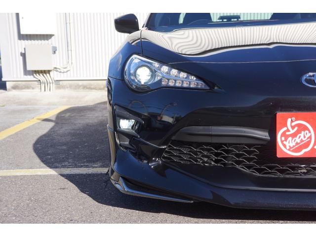 ８６ ＧＴ　モデリスタエアロパーツ　ナビ　ＴＶ　６ＭＴ　ＬＥＤヘッドランプ　スマートキー　電動格納ミラー　アルミホイール　盗難防止システム　衝突安全ボディ　ＡＢＳ　ＥＳＣ　エアコン　パワーステアリング（21枚目）