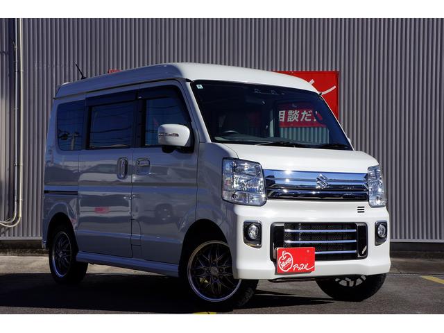 エブリイワゴン ＰＺターボスペシャル　４ＷＤ　ベッドキッド　ＥＴＣ　バックカメラ　両側電動スライドドア　ナビ　フルセグＴＶ　リフトアップ　スマートキー２個　衝突被害軽減システム　オートライト　ＬＥＤ　ワンオーナー　シートヒーター　禁煙車（12枚目）