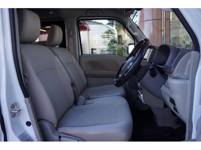 エブリイワゴン ＰＺターボスペシャル　４ＷＤ　ベッドキッド　ＥＴＣ　バックカメラ　両側電動スライドドア　ナビ　フルセグＴＶ　リフトアップ　スマートキー２個　衝突被害軽減システム　オートライト　ＬＥＤ　ワンオーナー　シートヒーター　禁煙車（48枚目）