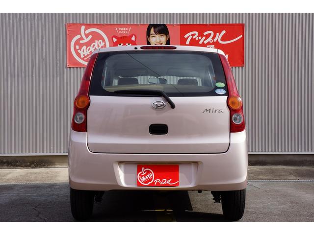 ミラ Ｘスペシャル　４ＷＤ　キーレスエントリー　５速ミッション車　盗難防止システム　ＡＢＳ　ＣＤ　ミュージックプレイヤー接続可　衝突安全ボディ　エアコン　パワーステアリング　パワーウィンドウ（28枚目）