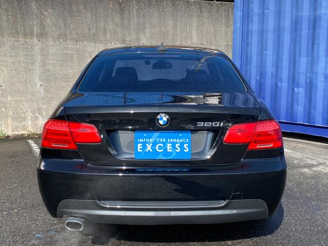 ３シリーズ ３２０ｉ　Ｍスポーツパッケージ　６ＭＴ・純正ナビ・社外インターフェース・地デジ・Ｂカメラ・コンフォートアクセス・ＨＩＤ・ドラレコ・ＥＴＣ（11枚目）