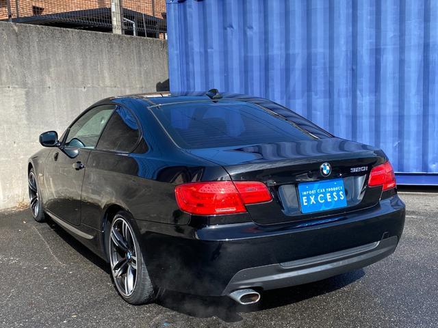 ３シリーズ ３２０ｉ　Ｍスポーツパッケージ　６ＭＴ・純正ナビ・社外インターフェース・地デジ・Ｂカメラ・コンフォートアクセス・ＨＩＤ・ドラレコ・ＥＴＣ（12枚目）