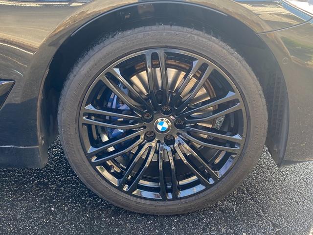 ５シリーズ ５３０ｉ　エディション　ミッション：インポッシブル　限定車・純正ナビ・地デジ・ハーマンカードン・３６０度カメラ・専用インテリア・レザーシート・インテリジェントセーフティ・ＬＥＤヘッドライト・パドルシフト・ＥＴＣ（47枚目）