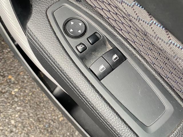 2シリーズ M240iクーペ 6MT・純正ナビ・Bカメラ・パワーシート・Mパフォーマンスシフト・ドラレコ・インテリジェントセーフティ・車線逸脱警報・ETC(18枚目)