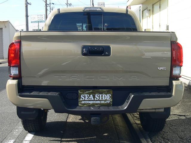 ダブルキャブ TRDオフロード 4WD 2019yモデル(3枚目)