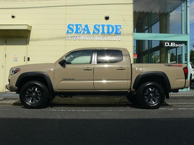 ダブルキャブ TRDオフロード 4WD 2019yモデル(4枚目)
