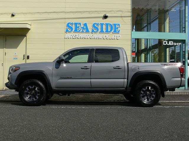 ダブルキャブ TRDオフロード 4WD(6枚目)