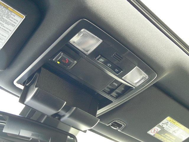 ダブルキャブ TRDスポーツ M/T プレミアムグレード(17枚目)