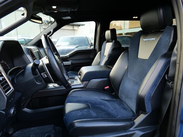 Ｆ－１５０ ラプター　８０２Ａラグジュアリー　自社輸入新車並行１オーナー　ＵＳＡモデル　パノラマサンルーフ　ＲＥＣＡＲＯ　インテリアカーボン　テクノロジーＰ　ＦＯＲＤレーシング・マフラー　ＲＯＵＳＨ２０ＡＷ　３６０°カメラ（14枚目）