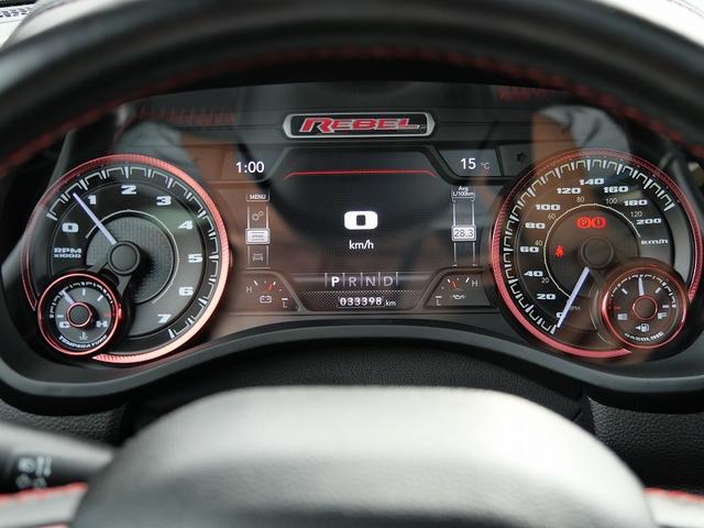 ダッジ・ラム 新車並行車 2021年モデル REBEL クルーキャブ4WD.パノラマサンルーフ.MOPERトノカバー.Level2イクイップメント.12インチディスプレー.アップルカープレイ.F&Rパークセンサー(14枚目)