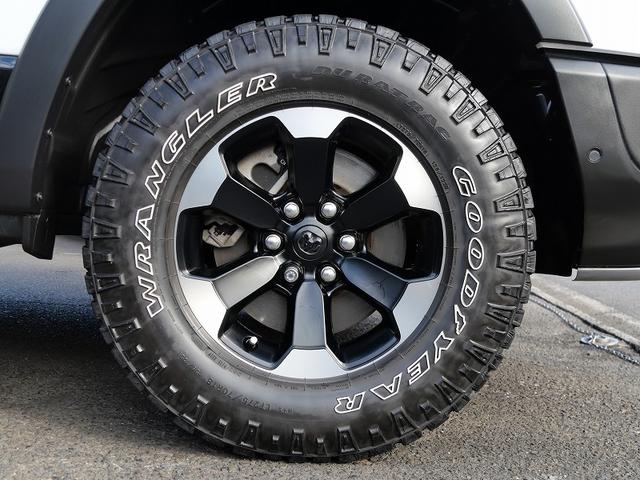 ダッジ・ラム 新車並行車 2021年モデル REBEL クルーキャブ4WD.パノラマサンルーフ.MOPERトノカバー.Level2イクイップメント.12インチディスプレー.アップルカープレイ.F&Rパークセンサー(27枚目)