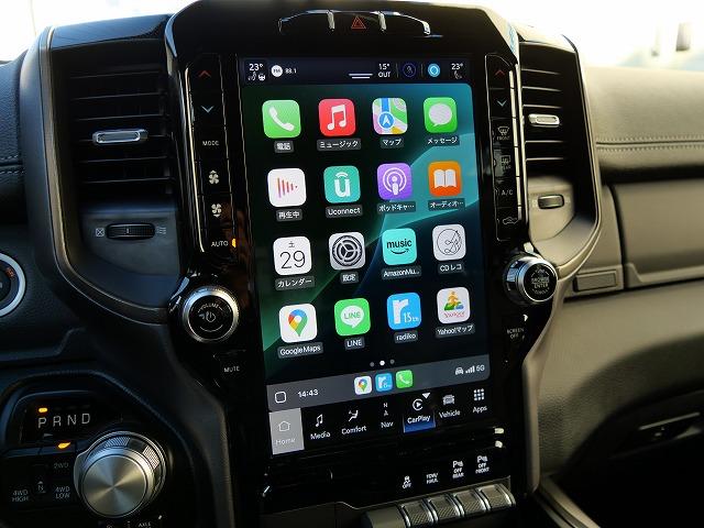 ダッジ・ラム ２０２２ｙモデル　新車並行車　ＣＲＥＷ　ＣＡＢ　ＲＥＢＥＬ　ナイトエディションＰＫＧ　１２インチディスプレイオーディオ　アップルカープレイ　シートヒーター　ステアリングヒーター　パワーシート　ＦＳＲカメラ　ＬＥＤヘッドライト　サイドステップ　三分割トノカバー（15枚目）