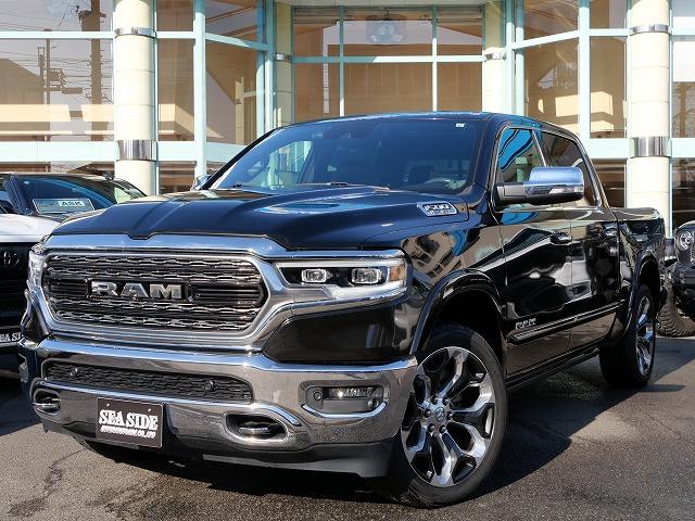 ダッジ・ラム 　リミテッド　新車並行車　２０１９年モデル　パノラマルーフ　ＲＡＭＢＯＸ　エアサス　電動ランニングボード　３６０度カメラ　Ｈａｒｍａｎ／Ｋａｄｒｏｎオーディオ　シートベンチレーション　２２ｉｎｃｈＡＷ（47枚目）