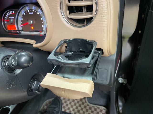 ミラココア ココアプラスＸ　ナビ　Ｂｌｕｅｔｏｏｔｈ音楽　ＣＤ／ＤＶＤ再生　フルセグＴＶ　スマートキー　ＨＩＤヘッドライト　禁煙車（31枚目）