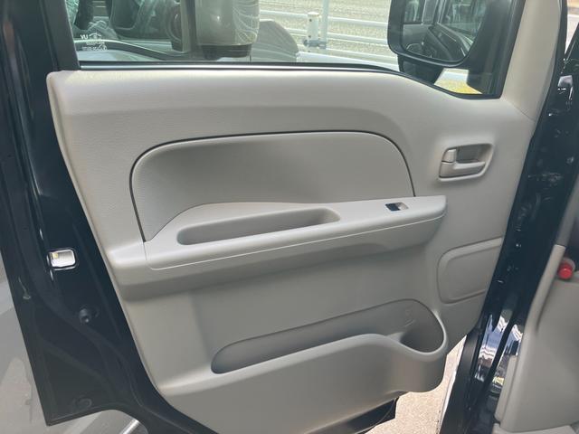 エブリイ ＰＣ　６型　デュアルカメラブレーキサポート　バックアイカメラ付ディスプレイオーディオ装着（32枚目）