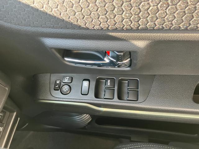 ハスラー タフワイルドターボ　３型　ターボ　デュアルカメラブレーキサポート　全方位モニター付メモリーナビゲーション　スズキコネクト対応通信機装着（15枚目）