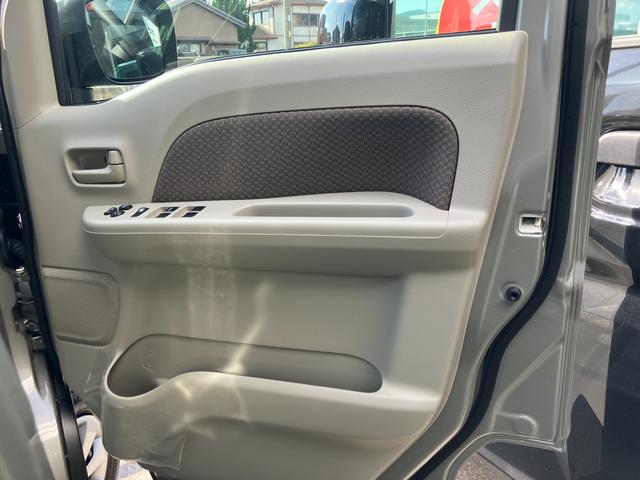 エブリイ ＪＯＩＮ　６型　デュアルカメラブレーキサポート　バックアイカメラ付ディスプレイオーディオ装着（28枚目）