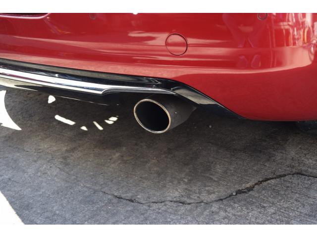 208 GTi 6速ミッション HID 社外足回り 社外マフラー フルセグTV SDナビ ETC ハーフレザーバケットシート ドライブレコーダー キーレス 車検令和8年10月まで(18枚目)