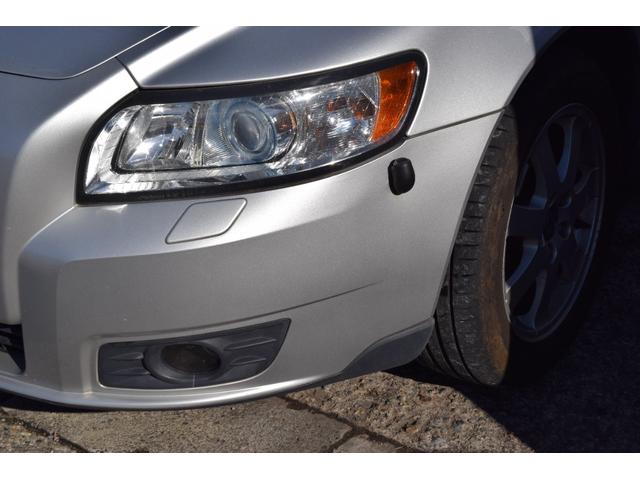 V50 2.0eアクティブ HID ルーフレール シートヒーター ETC ドライブレコーダー キーレス 車検令和9年4月まで(8枚目)