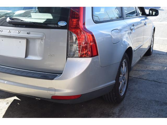 V50 2.0eアクティブ HID ルーフレール シートヒーター ETC ドライブレコーダー キーレス 車検令和9年4月まで(17枚目)