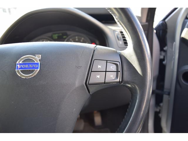 V50 2.0eアクティブ HID ルーフレール シートヒーター ETC ドライブレコーダー キーレス 車検令和9年4月まで(40枚目)