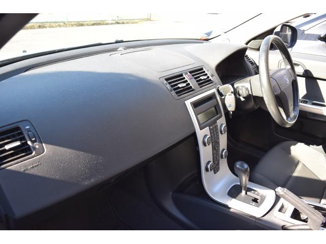 V50 2.0eアクティブ HID ルーフレール シートヒーター ETC ドライブレコーダー キーレス 車検令和9年4月まで(48枚目)
