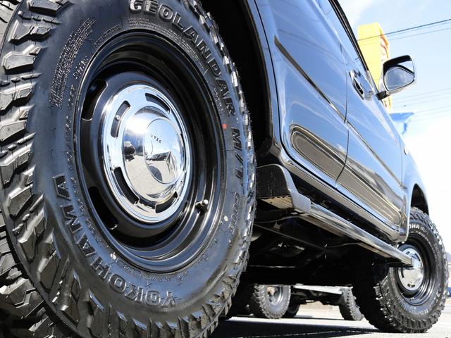 ランドクルーザープラド ＴＸリミテッド　Ｒｅｎｏｃａ　Ａｍｅｒｉｃａｎ　Ｃｌａｓｓｉｃ　角目　ＤＥＡＮクロスカントリー　シートカバー　背面タイヤ　ＬＥＤランプ　フロアマット　サンルーフ　車探し　キャンプ　グレー　ＳＵＶ　８人乗り（24枚目）