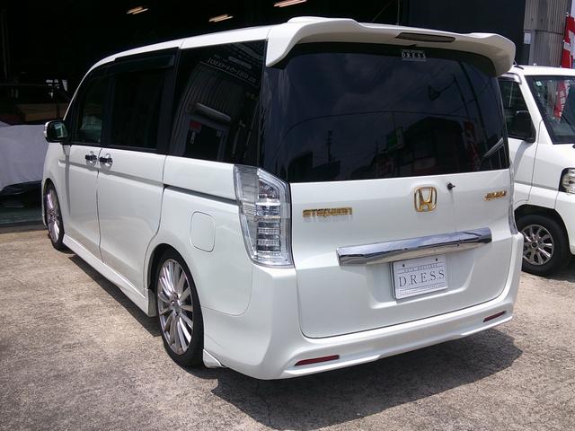 ステップワゴンスパーダ Z 禁煙車 ETC バックカメラ BluetoothハンズフリーフルセグTVナビ 純正カーテン ローダウン 両側電動スライドドア オートライト HID スマートキー アイドリングストップ リアスモーク(9枚目)