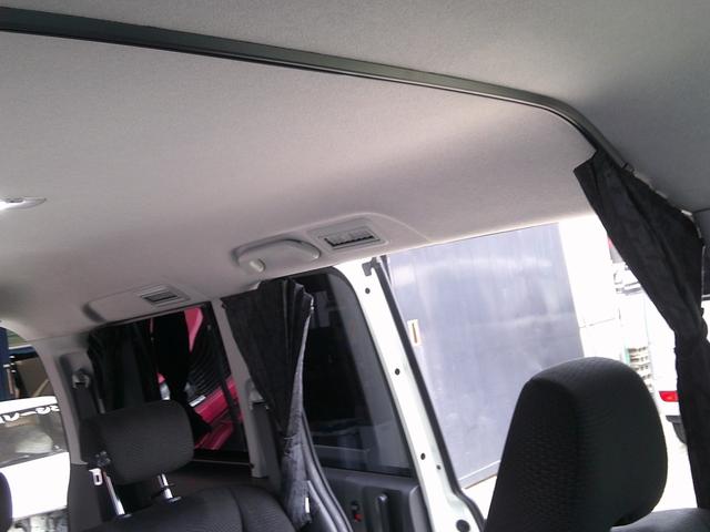 ステップワゴンスパーダ Z 禁煙車 ETC バックカメラ BluetoothハンズフリーフルセグTVナビ 純正カーテン ローダウン 両側電動スライドドア オートライト HID スマートキー アイドリングストップ リアスモーク(12枚目)