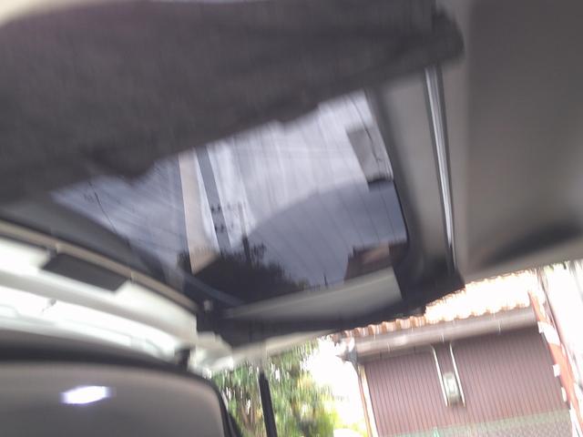 ステップワゴンスパーダ Z 禁煙車 ETC バックカメラ BluetoothハンズフリーフルセグTVナビ 純正カーテン ローダウン 両側電動スライドドア オートライト HID スマートキー アイドリングストップ リアスモーク(22枚目)