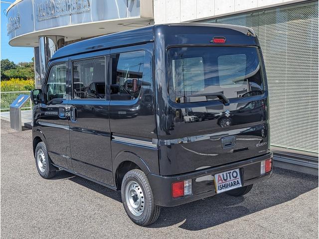 エブリイ ＰＡリミテッド　届出済未使用車　セーフティサポート　デュアルカメラブレーキサポート　誤発進抑制機能　純正フロアマット（4枚目）