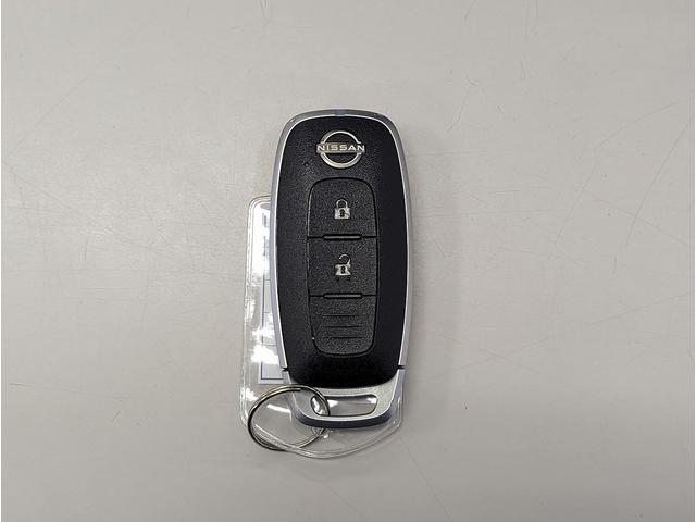 サクラ G OP寒冷地仕様 OPプレミアムインテリアパッケージ OPボディカラー OP15インチAW 360度セーフティアシスト 9インチ日産コネクトナビ フルセグTV ベージュ合皮ハーフレザーシート(31枚目)
