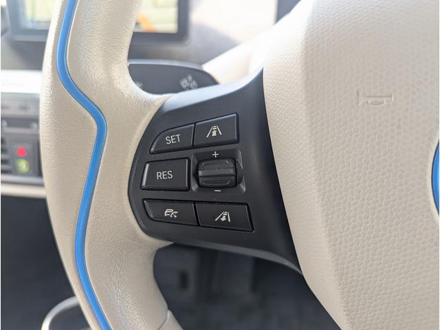ｉ３ セレブレーションエディション　カーボナイト　４０台限定特別仕様車！　ワンオーナー車　前後ドラレコ　社外フルセグＴＶチューナー付　ハーマンカードンＨｉＦｉスピーカー　１０．２インチＨＤＤナビ　グレー合皮ハーフレザー　ドライビングアシストプラス（14枚目）