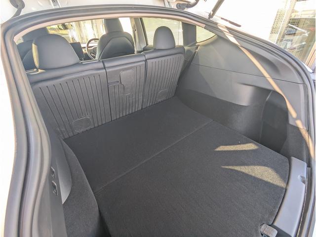 モデルＹ ＲＷＤ　Ｒｙｚｅｎ搭載　２０２４年モデル　メーカー保証継承・令和１０年９月迄　走行距離６０００ｋｍ　オートパイロット　パノラマガラスルーフ　自動緊急ブレーキ　ブラックレザー＆シートヒーター　※レンタルアップ（6枚目）