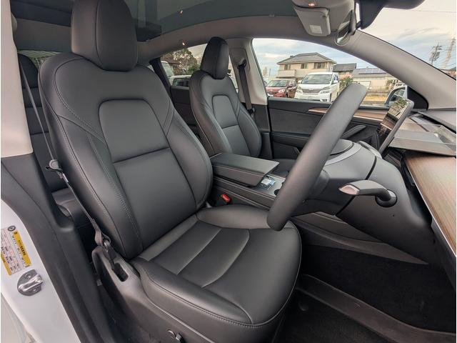 モデルＹ ＲＷＤ　Ｒｙｚｅｎ搭載　２０２４年モデル　メーカー保証継承・令和１０年９月迄　走行距離６０００ｋｍ　オートパイロット　パノラマガラスルーフ　自動緊急ブレーキ　ブラックレザー＆シートヒーター　※レンタルアップ（10枚目）