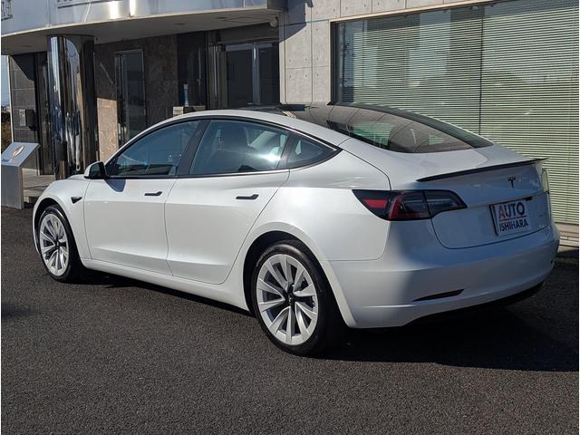モデル3 ロングレンジ AWD デュアルモーター ワンオーナー車 2021年モデル パノラマガラスルーフ ヨークステアリング 社外デジタルインナーミラー BOXIV無線充電ホルダー ユピテルレーダー オートパイロット(5枚目)