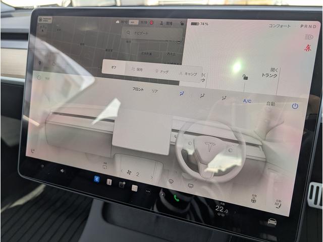 モデル3 ロングレンジ AWD デュアルモーター ワンオーナー車 2021年モデル パノラマガラスルーフ ヨークステアリング 社外デジタルインナーミラー BOXIV無線充電ホルダー ユピテルレーダー オートパイロット(17枚目)