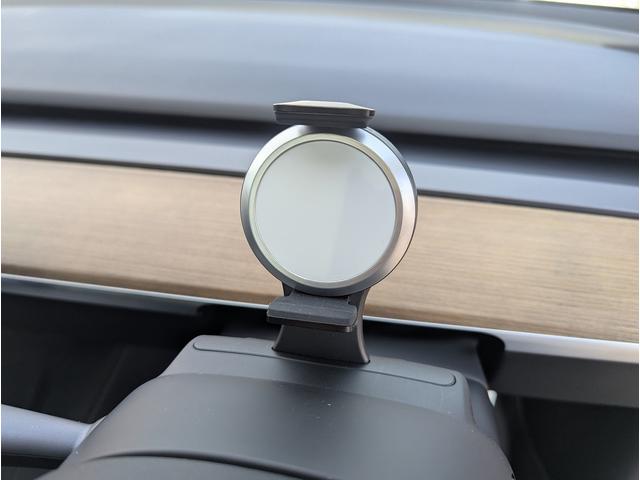 モデル3 ロングレンジ AWD デュアルモーター ワンオーナー車 2021年モデル パノラマガラスルーフ ヨークステアリング 社外デジタルインナーミラー BOXIV無線充電ホルダー ユピテルレーダー オートパイロット(19枚目)