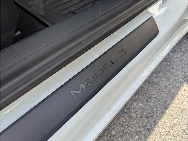 モデル3 ロングレンジ AWD デュアルモーター ワンオーナー車 2021年モデル パノラマガラスルーフ ヨークステアリング 社外デジタルインナーミラー BOXIV無線充電ホルダー ユピテルレーダー オートパイロット(27枚目)