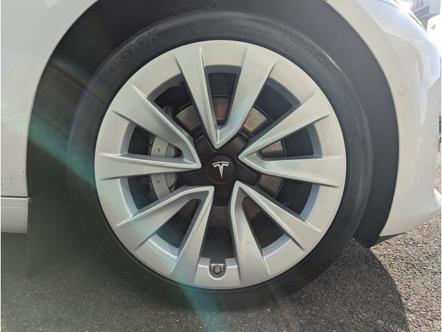 モデル3 ロングレンジ AWD デュアルモーター ワンオーナー車 2021年モデル パノラマガラスルーフ ヨークステアリング 社外デジタルインナーミラー BOXIV無線充電ホルダー ユピテルレーダー オートパイロット(30枚目)