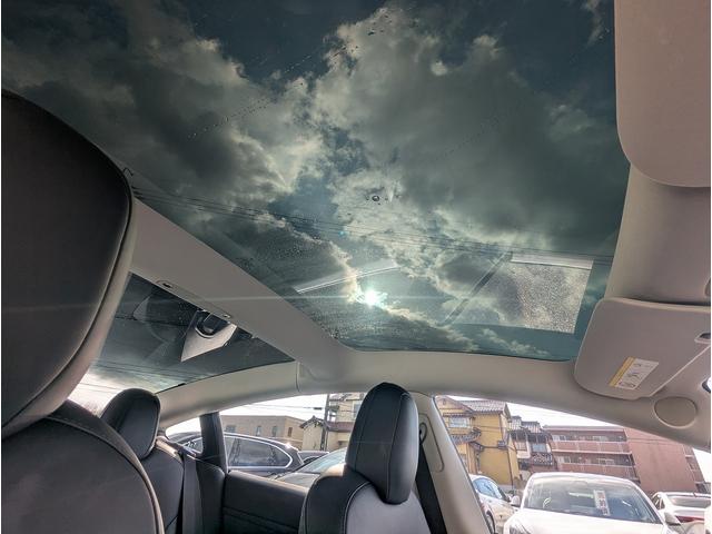 パノラマガラスルーフ