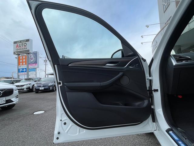 ｉＸ３ Ｍスポーツ　ＯＰエクステリアパッケージ　パノラマサンルーフ　アダプティブＬＥＤヘッドライト　ハーマンカードンサウンドスピーカー　２０インチＡＷ　ヴァ―ネスカ革スポーツシート　アラウンドビューカメラ（24枚目）