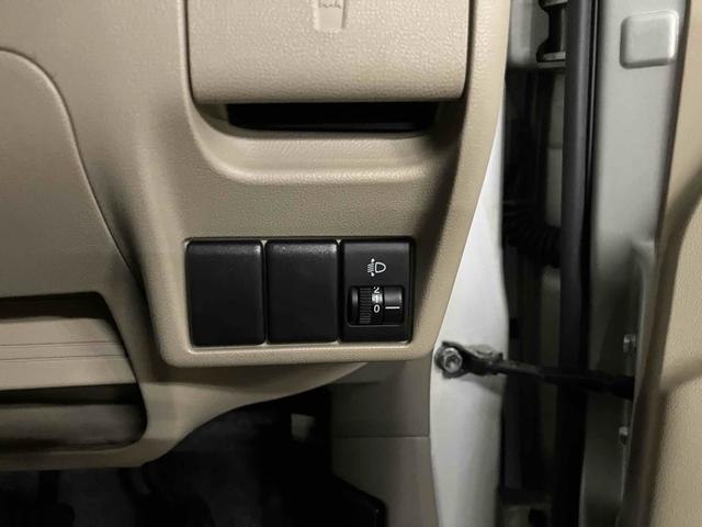 アルト Ｆ　５ＭＴ　キーレス　ＣＤ　１４アルミホイール　走行距離１万３千キロ（5枚目）