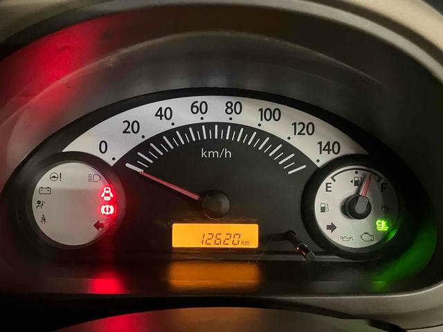 アルト Ｆ　５ＭＴ　キーレス　ＣＤ　１４アルミホイール　走行距離１万３千キロ（11枚目）
