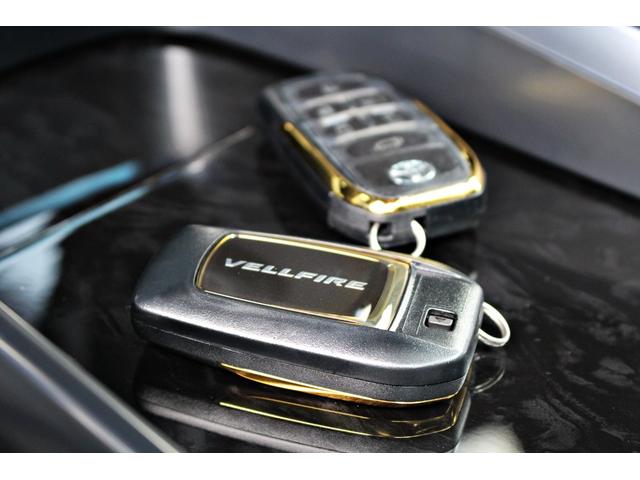2.5Z ゴールデンアイズ ローダウン 20インチ サンルーフ デジタルミラー ブラインドスポット 3眼 シーケンシャル パワーバックドア ディスプレイオーディオ バックカメラ(30枚目)